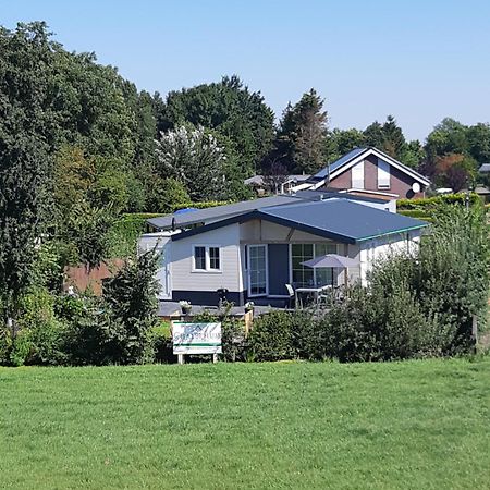 Nieuwe Beachbungalow Aan Ijsselmeer 39 24 Four Seasons Lemmer Eksteriør bilde