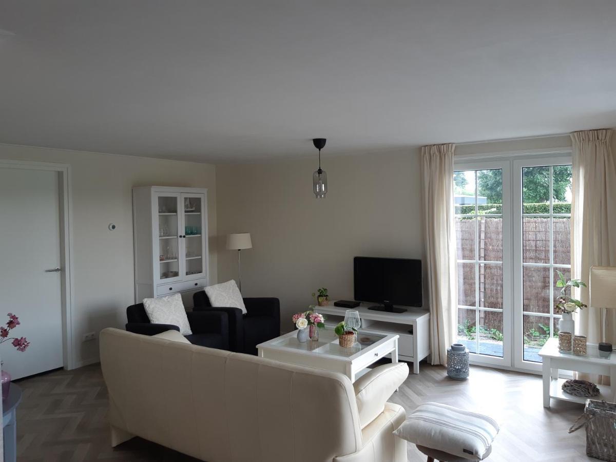 Nieuwe Beachbungalow Aan Ijsselmeer 39 24 Four Seasons Lemmer Eksteriør bilde