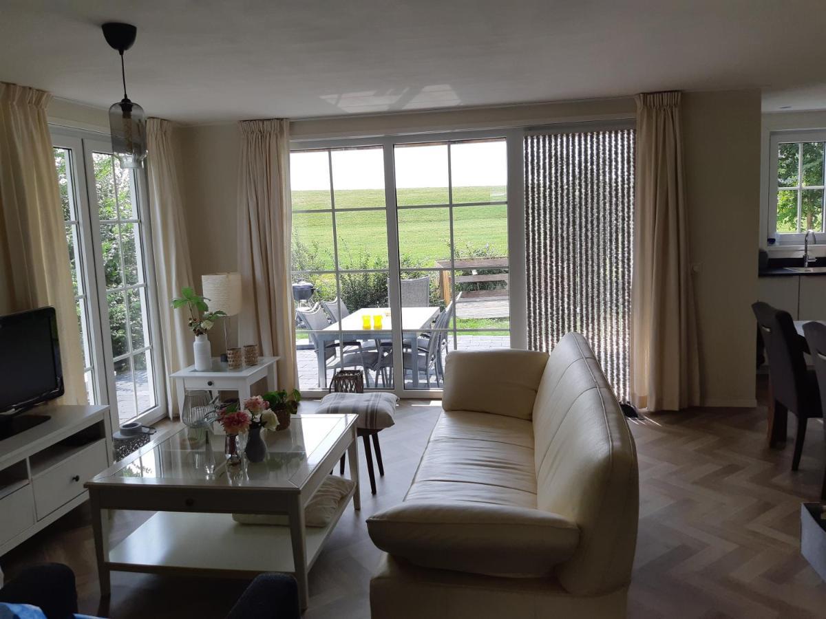 Nieuwe Beachbungalow Aan Ijsselmeer 39 24 Four Seasons Lemmer Eksteriør bilde