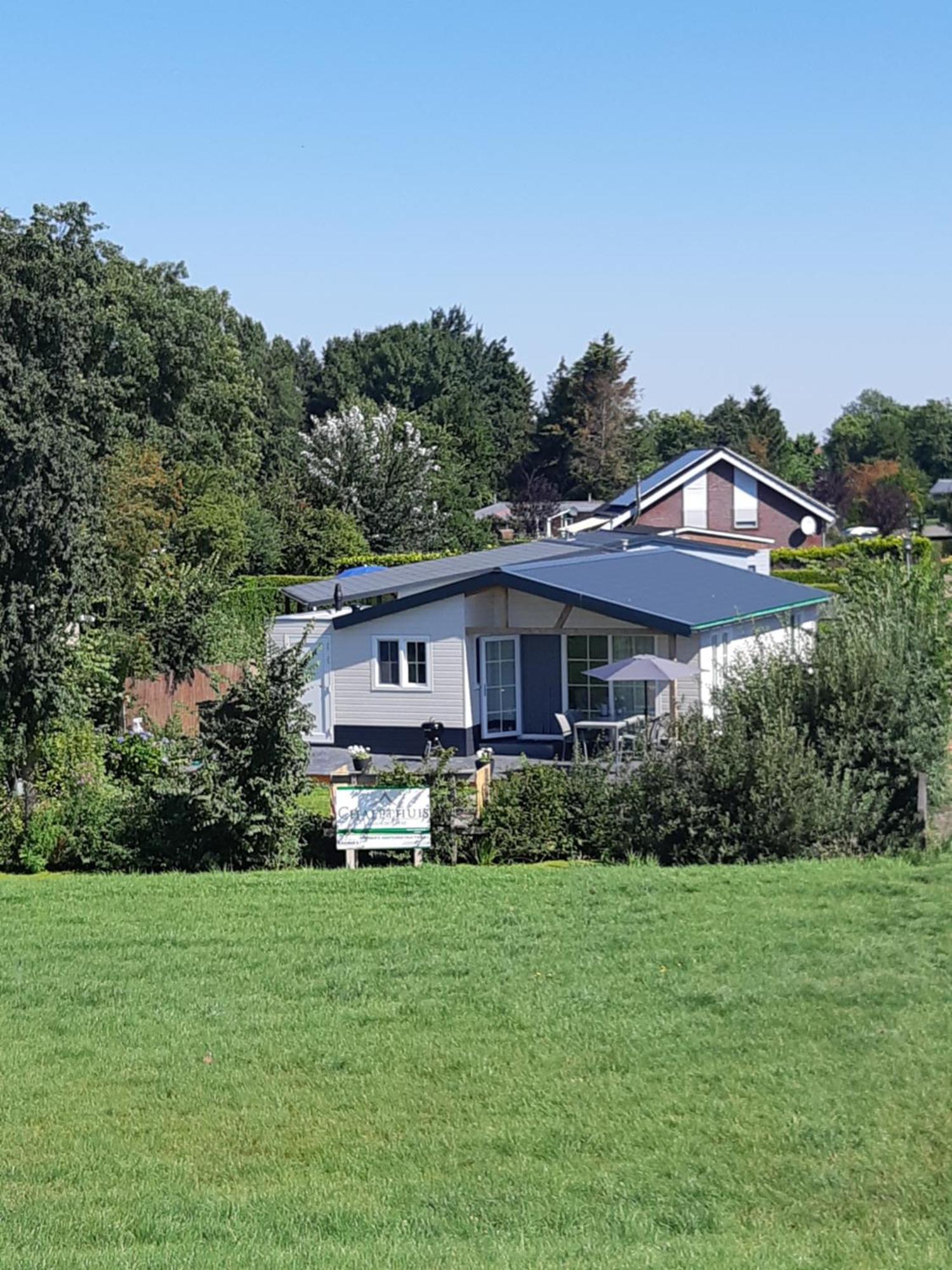 Nieuwe Beachbungalow Aan Ijsselmeer 39 24 Four Seasons Lemmer Eksteriør bilde